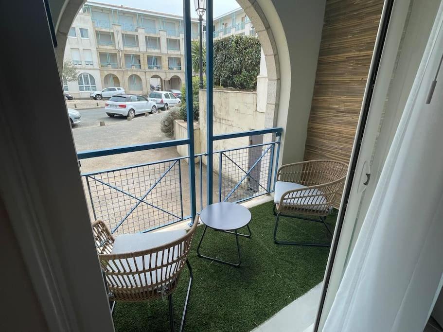 Le Bel Iris - Acces Direct Plage Διαμέρισμα Châtelaillon-Plage Εξωτερικό φωτογραφία